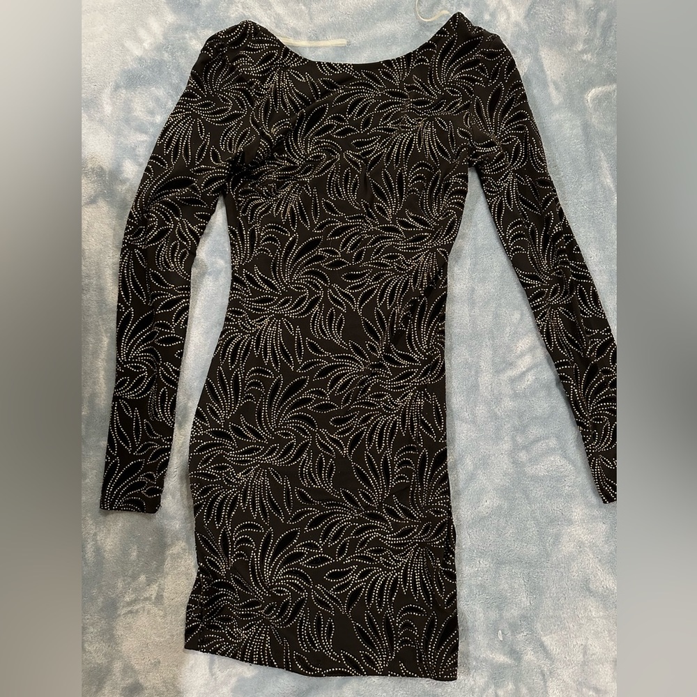 Windsor size small black and gold dress
